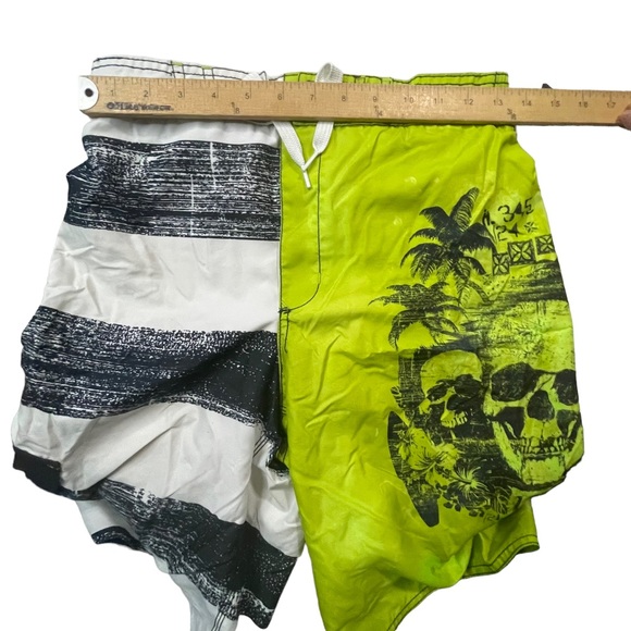 Old Navy swimming shorts size XL 14-16 - Picture 9 of 15